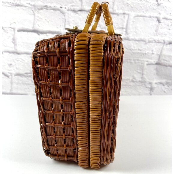 Woven Wicker Rattan Square Suitcase Handbag Picnic Basket Storage Leather VTG - Picture 5 of 16